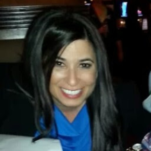 Meet your Posher, Ana - Picture 1 of 1